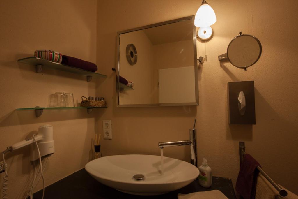 Ferienwohnung Laurent Pünderich Camera foto